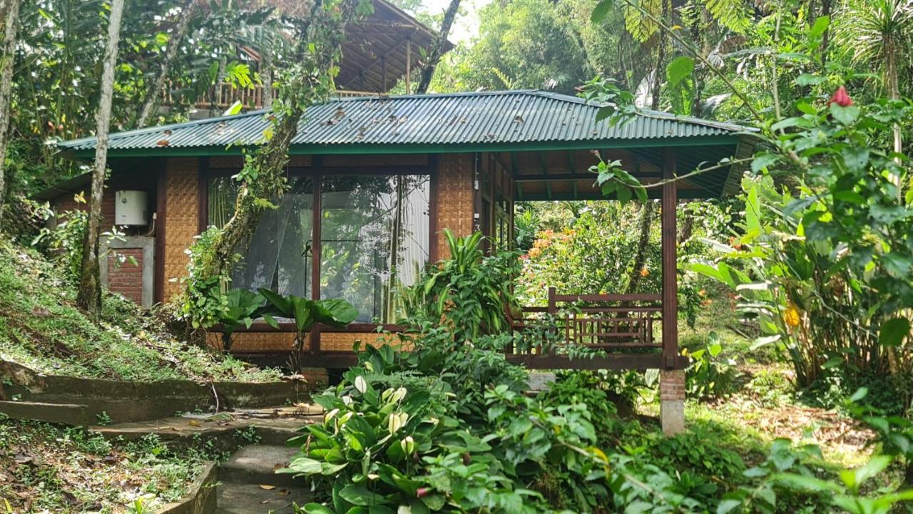 Rimba Eco Resort Tomohon Экстерьер фото