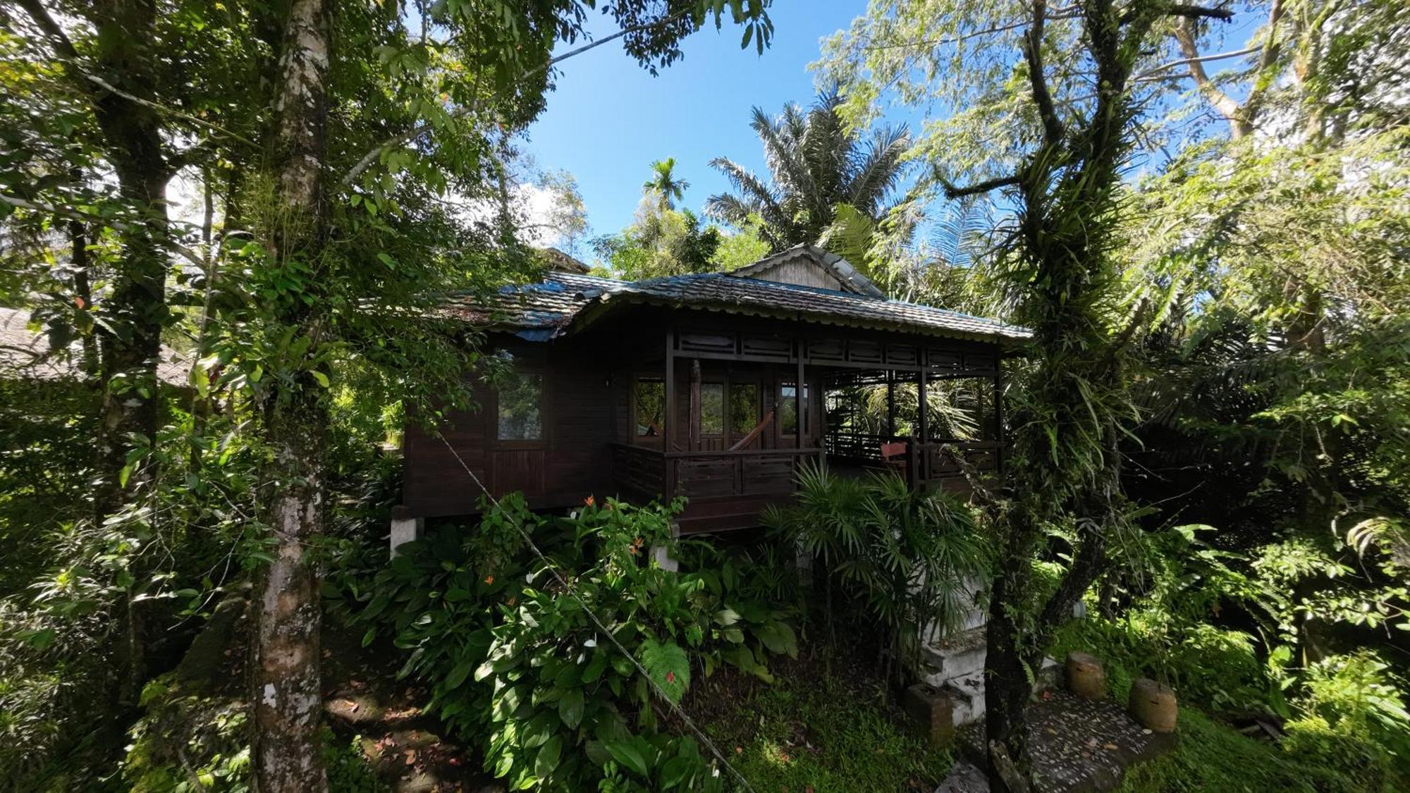 Rimba Eco Resort Tomohon Экстерьер фото