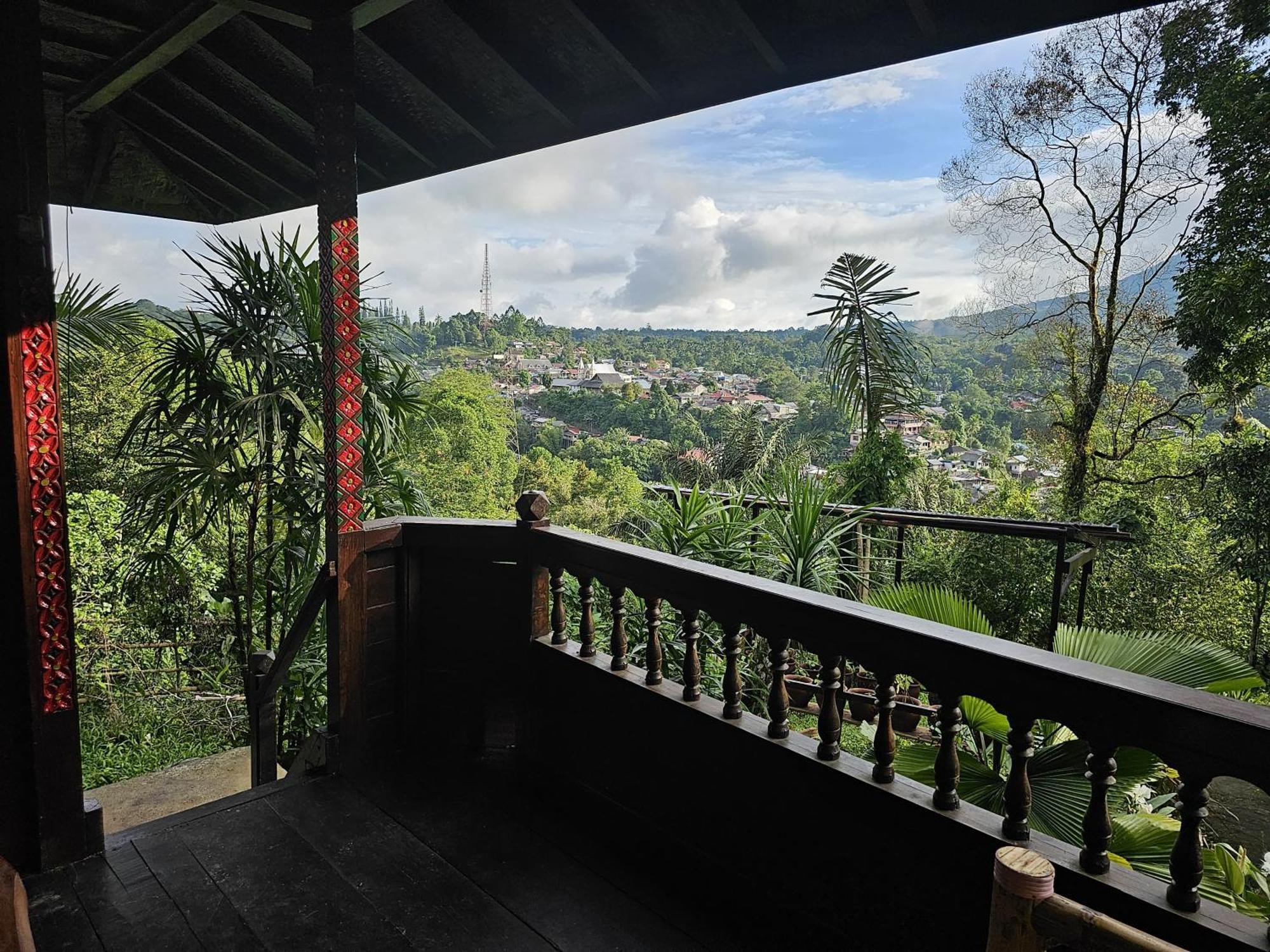 Rimba Eco Resort Tomohon Экстерьер фото